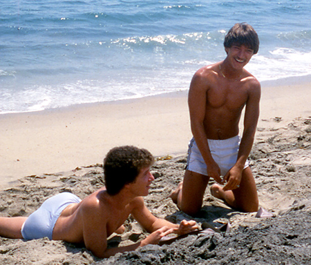 Kevin Redding and Greg Dale on the beach during the shooting of The Idol