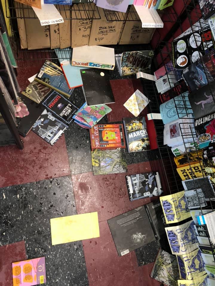 Mess in Chicago Comics