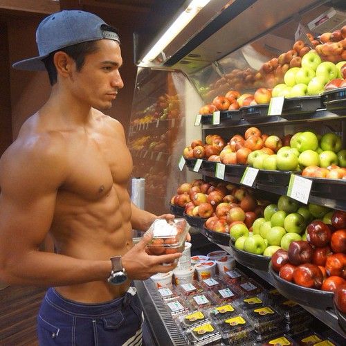 Hot muscle guy shirtless at grocery store