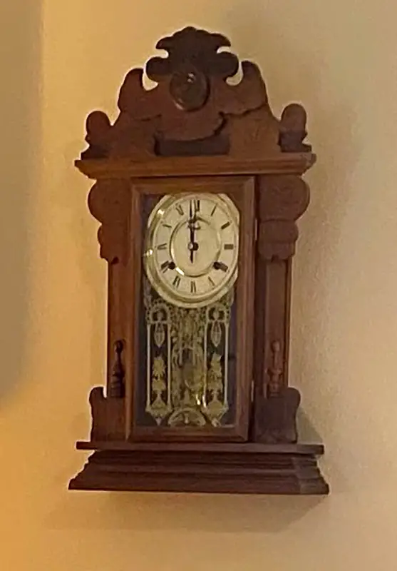 Regulator clock