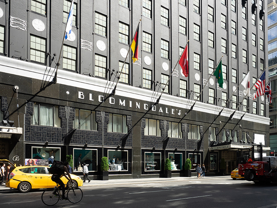 Bloomingdale's exterior